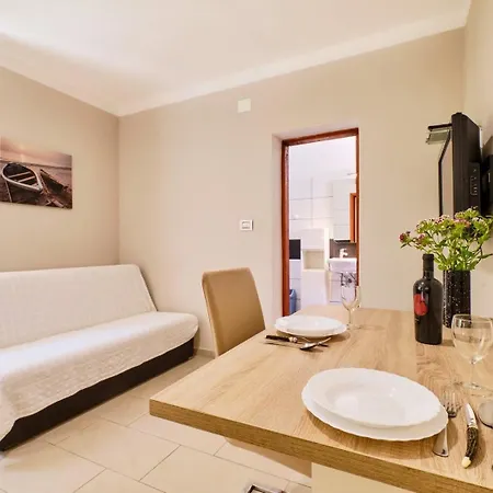 Guest house Ady